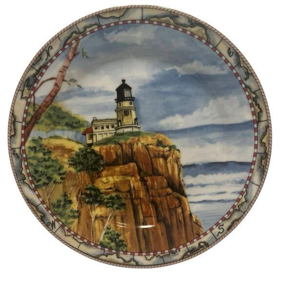 American Atelier Lighthouse Plate Set of 4 Cape Hatteras Coastal Decor - Picture 7 of 12